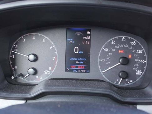 Used 2024 Toyota Corolla Cross L FWD image 9