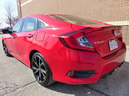 Used 2020 Honda Civic Sport image 8