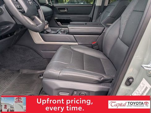 Used 2024 Toyota Tundra Limited AWD/4WD image 12