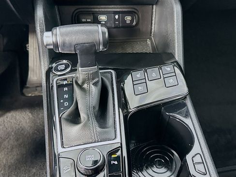 Used 2023 Kia Sportage SX FWD image 17