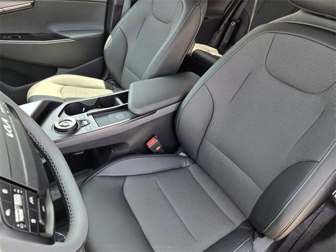 New 2025 Kia EV6 Light w/ Light LR Technology Package image 19