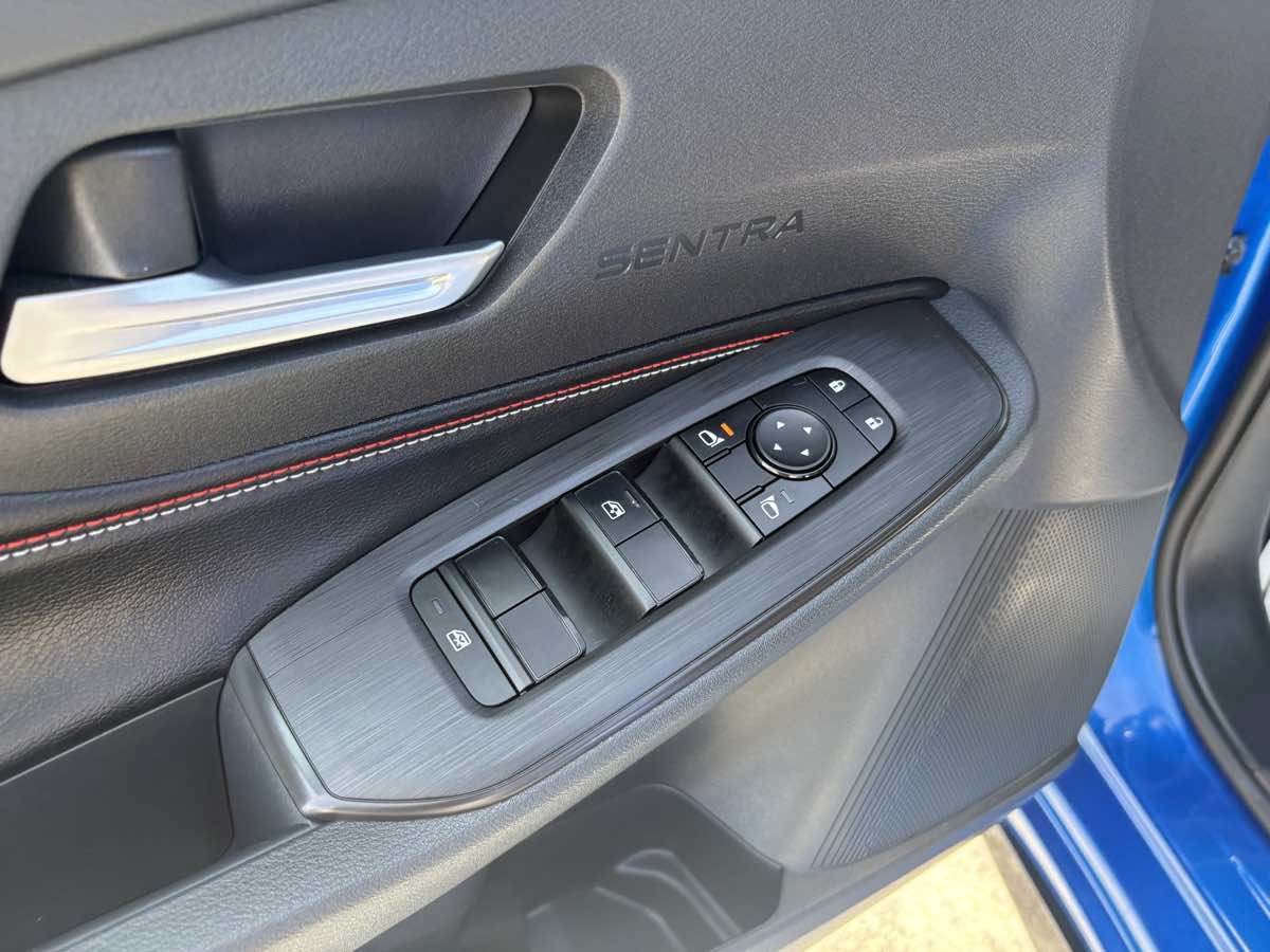 Used 2026 Nissan Sentra SR w/ Floor Mat Package FWD image 22