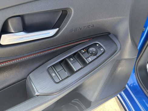 Used 2026 Nissan Sentra SR w/ Floor Mat Package FWD image 22
