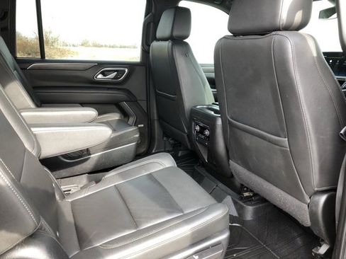 Used 2022 Chevrolet Suburban Z71 w/ Z71 Off-Road Package image 22