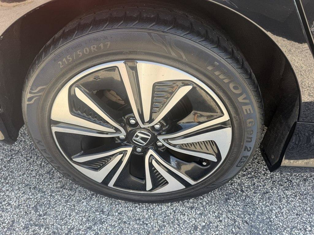 Used 2016 Honda Civic EX-T image 32