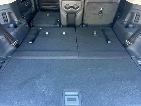 New 2025 Honda Pilot EX-L image 18