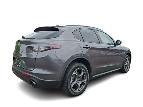 New 2025 Alfa Romeo Stelvio Sprint AWD/4WD image 4