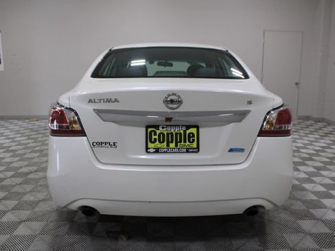 Used 2014 Nissan Altima 2.5 S FWD image 9