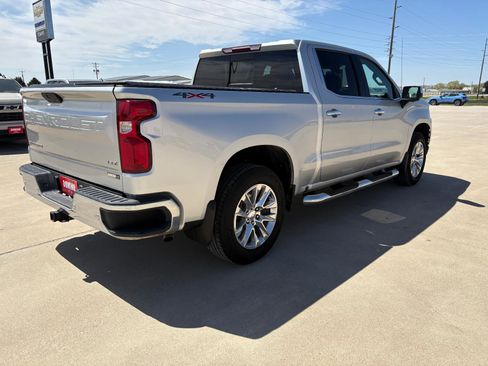 Used 2019 Chevrolet Silverado 1500 LTZ w/ LTZ Plus Package AWD/4WD image 6