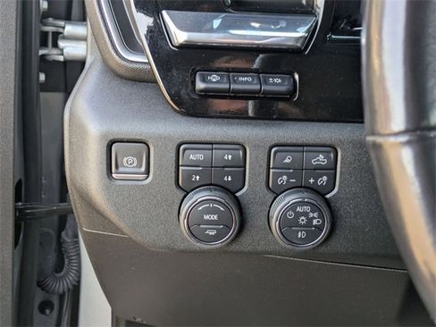 Used 2023 Chevrolet Silverado 1500 High Country w/ High Country Premium Package image 17