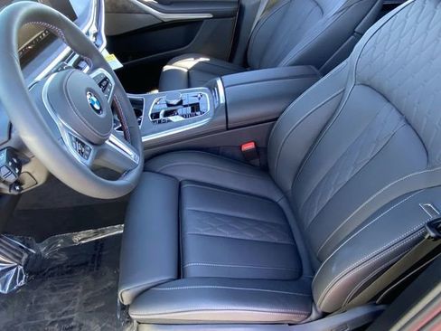 New 2025 BMW X7 M60i w/ Climate Comfort Package image 19