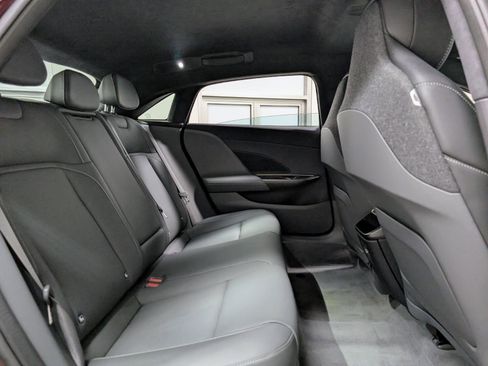 Used 2025 Lucid Air Pure image 23