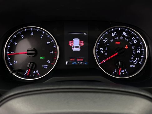Used 2019 Toyota RAV4 XLE w/ All Weather Liner Package AWD/4WD image 18
