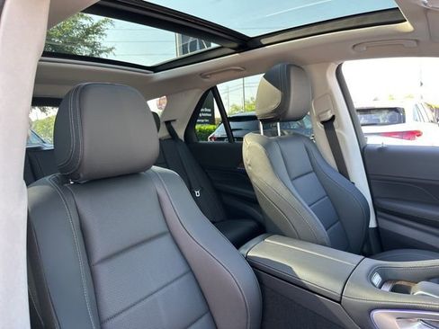 New 2026 Mercedes-Benz GLE 350 4MATIC image 36