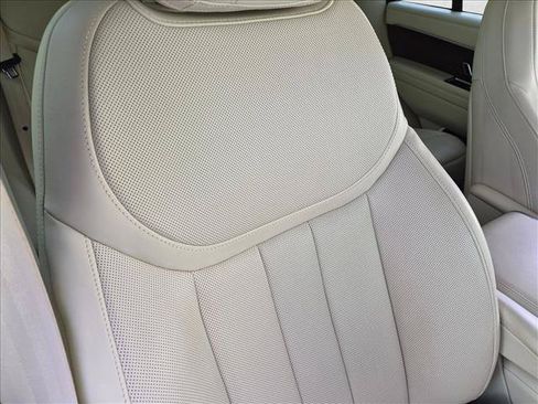 Used 2023 Land Rover Range Rover SE AWD/4WD image 19