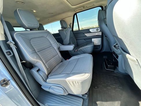 Used 2021 Lincoln Navigator L Black Label w/ Cargo Convenience Package image 15