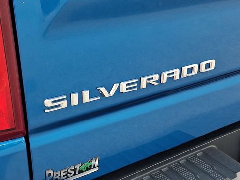 Used 2022 Chevrolet Silverado 1500 RST w/ Convenience Package II AWD/4WD image 30