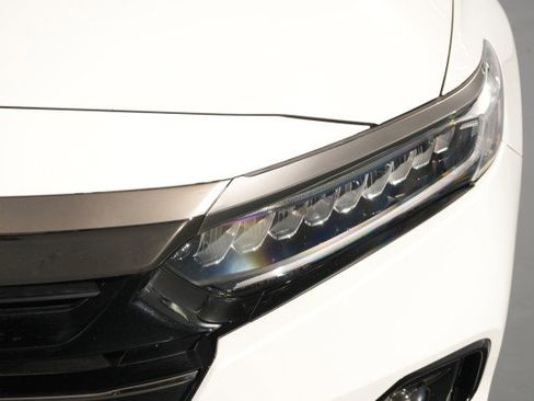 Used 2022 Honda Accord Sport Special Edition image 7