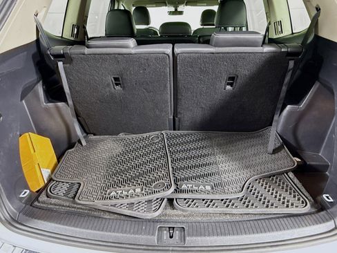 Certified 2023 Volkswagen Atlas SE w/ Panoramic Sunroof Package image 24