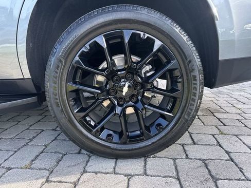 Used 2023 Chevrolet Tahoe LS RWD image 11