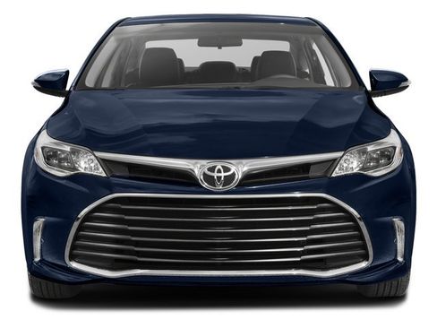 Used 2016 Toyota Avalon Touring FWD image 4