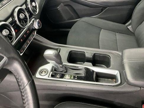 Used 2022 Nissan Sentra SV image 19