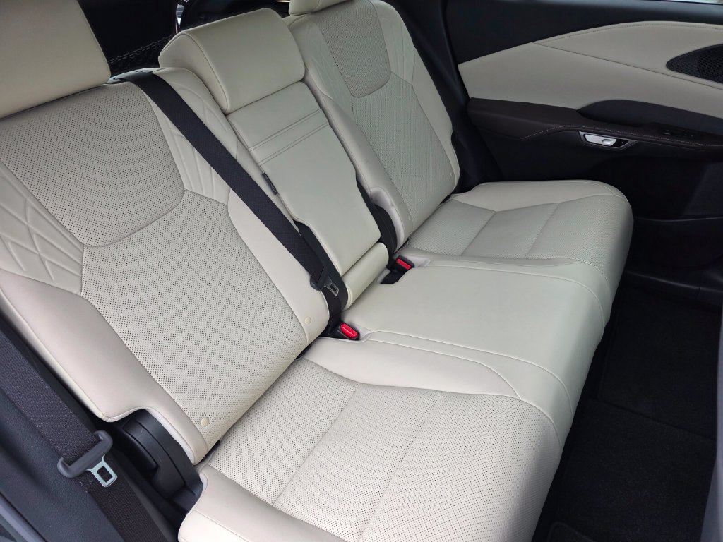 Used 2024 Lexus RX 350 Premium w/ Cold Area Package FWD image 18