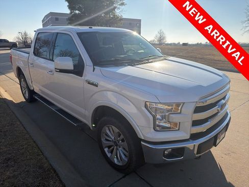 Used 2015 Ford F150 Lariat w/ Equipment Group 501A Mid image 1