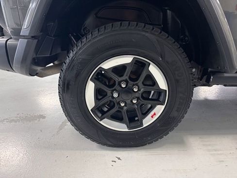 Used 2021 Jeep Wrangler Unlimited Rubicon w/ Uconnect 4C Nav & Sound Group AWD/4WD image 51