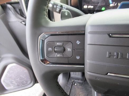 New 2026 GMC Hummer EV 4x4 Crew Cab image 19