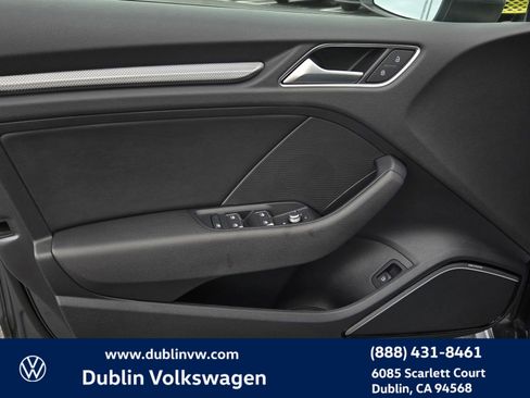 Used 2018 Audi A3 e-tron Premium Plus w/ Technology Package image 10