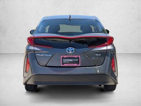 Used 2022 Toyota Prius Prime XLE FWD image 7