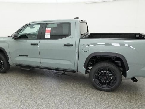 New 2026 Toyota Tundra SR5 w/ SR5 Convenience Package AWD/4WD image 4