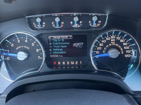 Used 2014 Ford F150 Lariat w/ Equipment Group 501A Mid RWD image 11