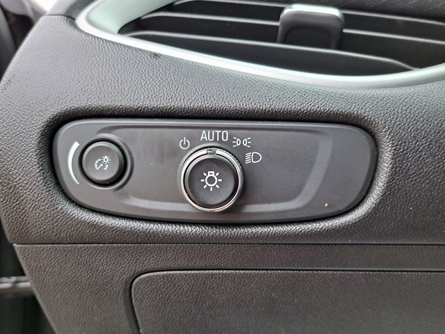 Used 2024 Chevrolet Malibu LT FWD image 13