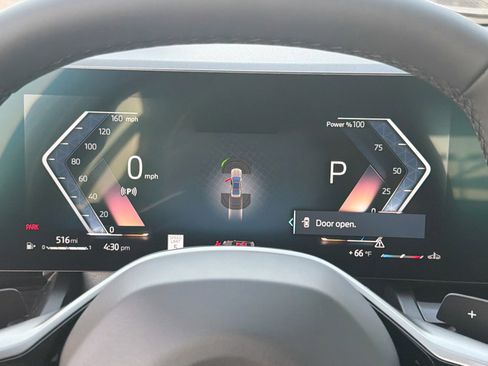 New 2026 BMW 530i 530i w/ Convenience Package image 40