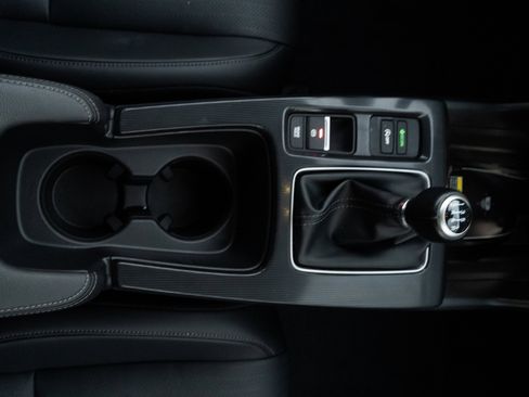 Certified 2024 Honda Civic Sport Touring image 27