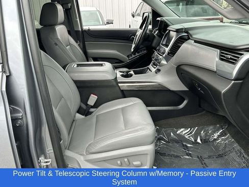 Used 2018 Chevrolet Tahoe LT w/ LT Signature Package AWD/4WD image 19