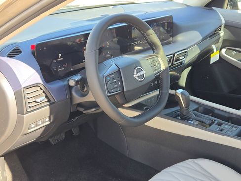 New 2026 Nissan Sentra SL image 11