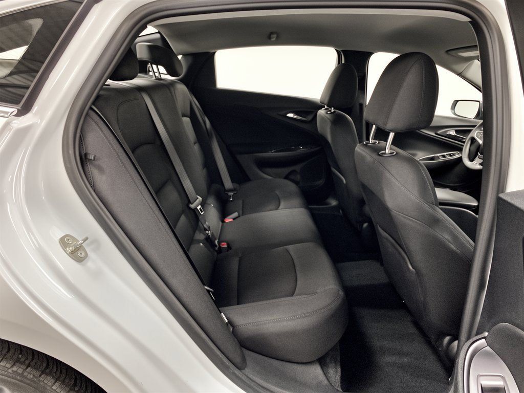 Used 2022 Chevrolet Malibu RS FWD image 29