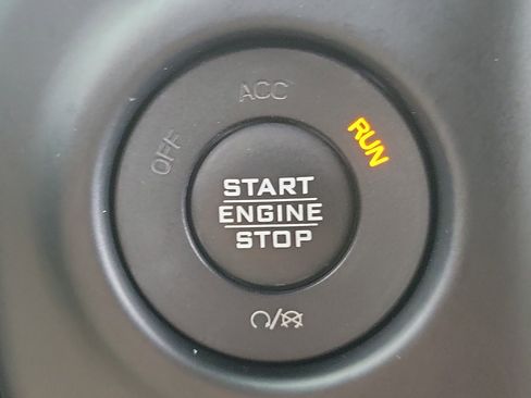 Used 2019 Jeep Wrangler Unlimited Rubicon image 31