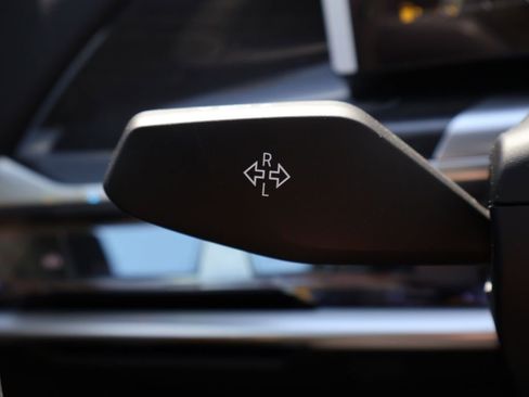 New 2026 BMW 760i xDrive w/ Executive Package image 32