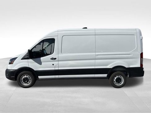 New 2026 Ford Transit 250 148 Medium Roof RWD image 4