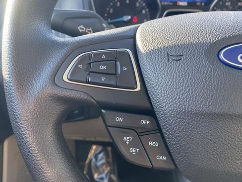 Certified 2018 Ford Focus SE image 33