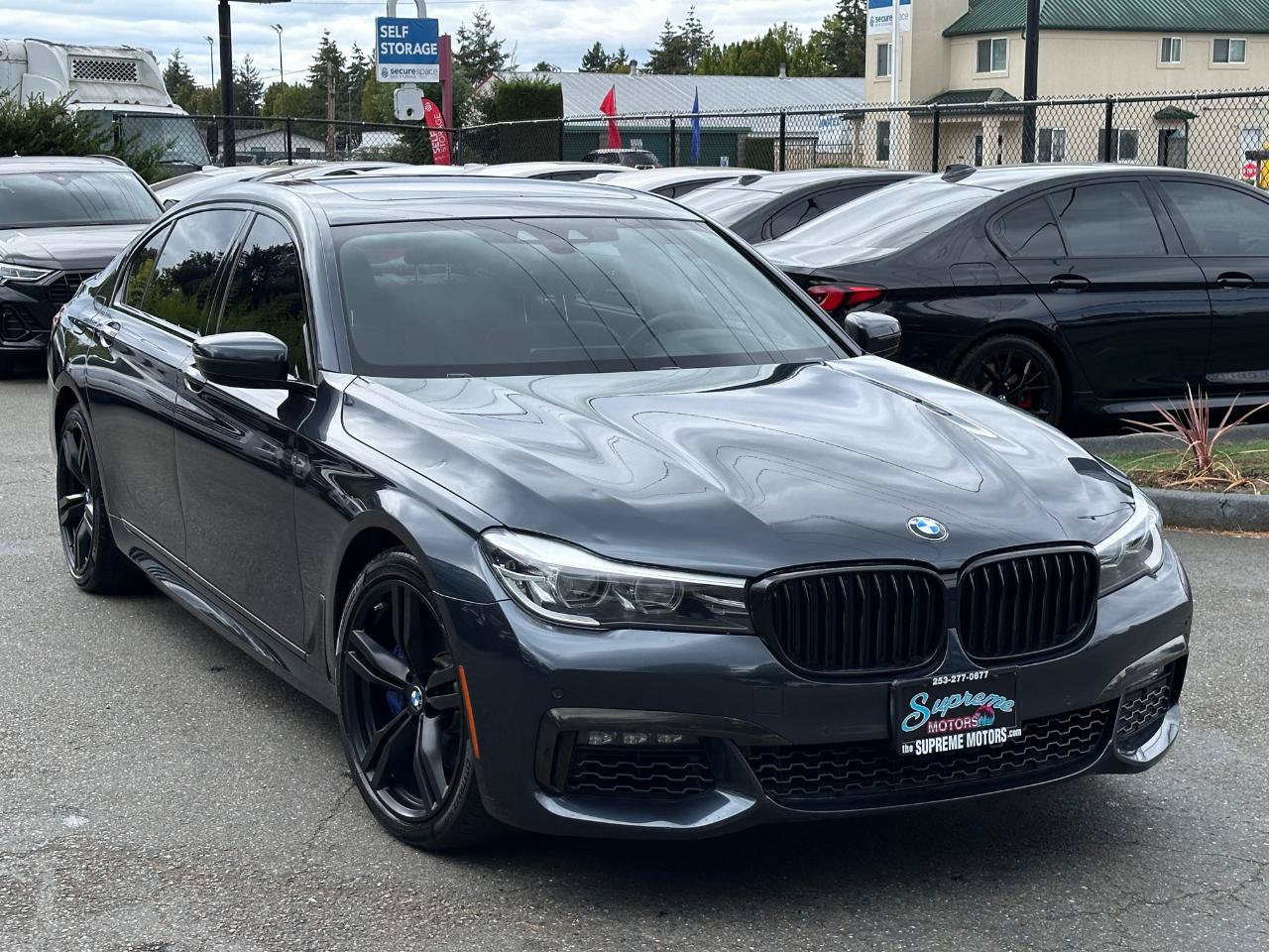 Used 2019 BMW 740i w/ Executive Package RWD image 32