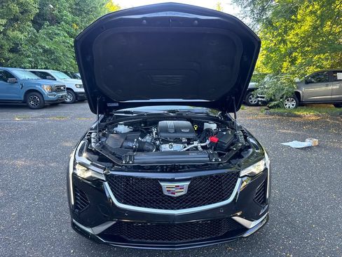 Used 2025 Cadillac CT4 Sport w/ Climate Package AWD/4WD image 31