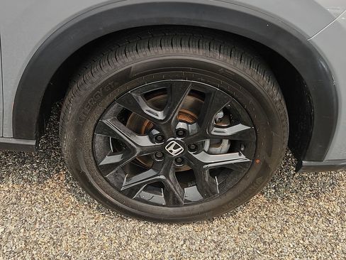 Certified 2024 Honda HR-V Sport image 10