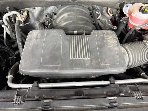 Used 2023 Chevrolet Tahoe RST w/ Sport Performance Package AWD/4WD image 33