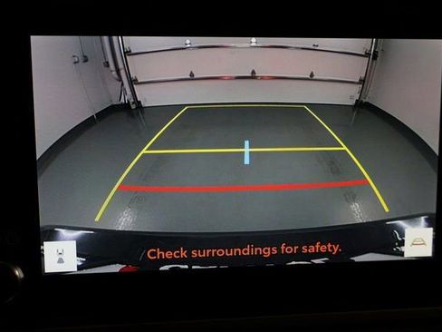 Used 2025 Toyota Camry SE image 26