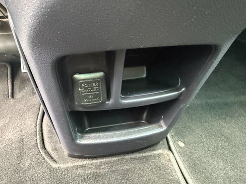 Used 2011 Honda CR-V LX image 16